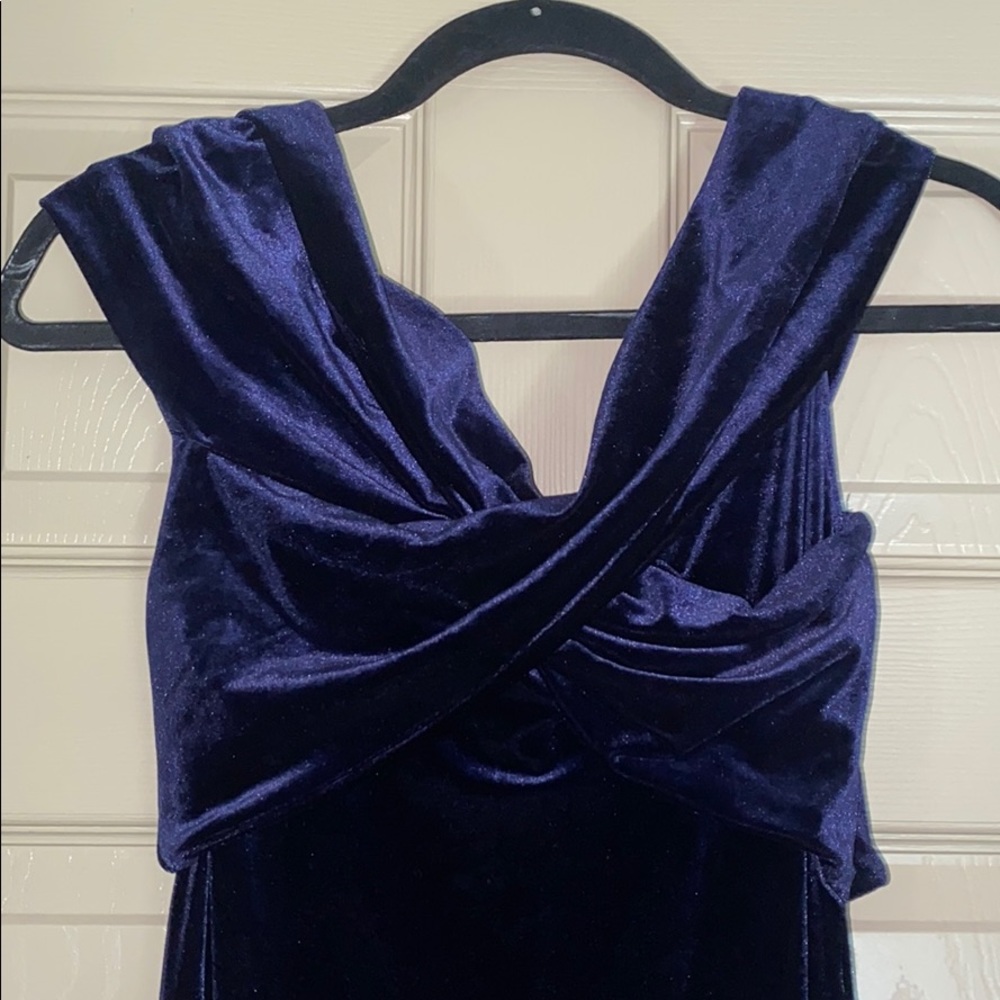 Body con off the shoulder long velvet dress